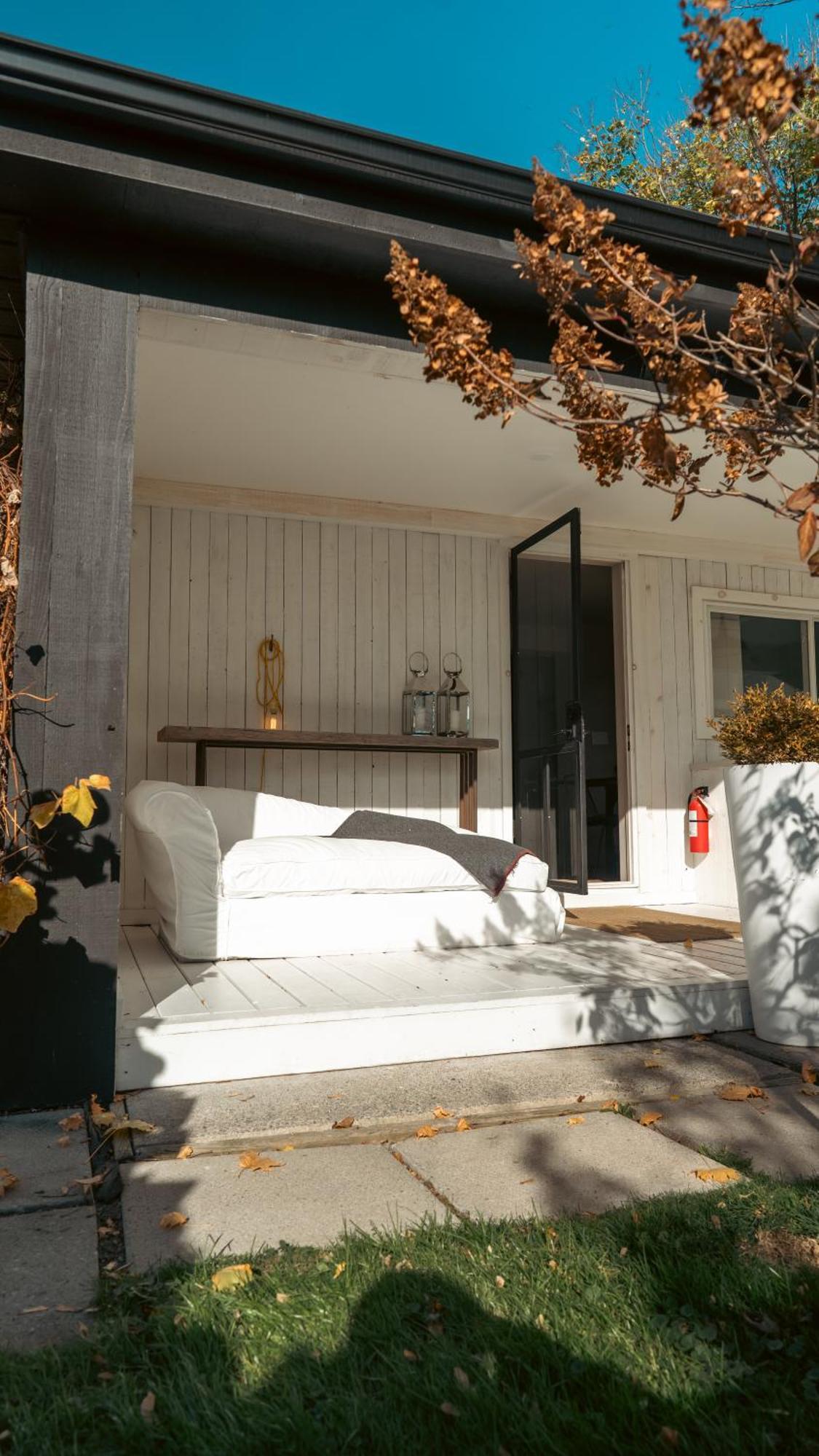 The Lakeside Prince Edward County เวลลิงตัน ภายนอก รูปภาพ